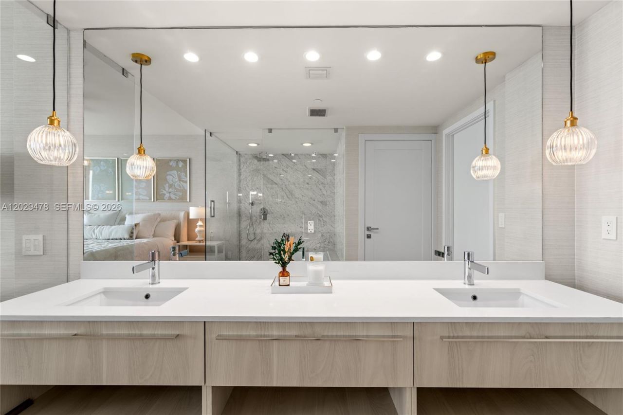 3131 NE 7th Ave, Unit 2101, Miami, FL 33137 Photo
