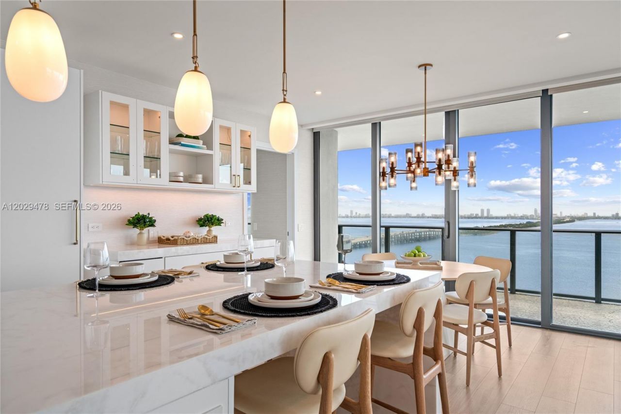 3131 NE 7th Ave, Unit 2101, Miami, FL 33137 Photo