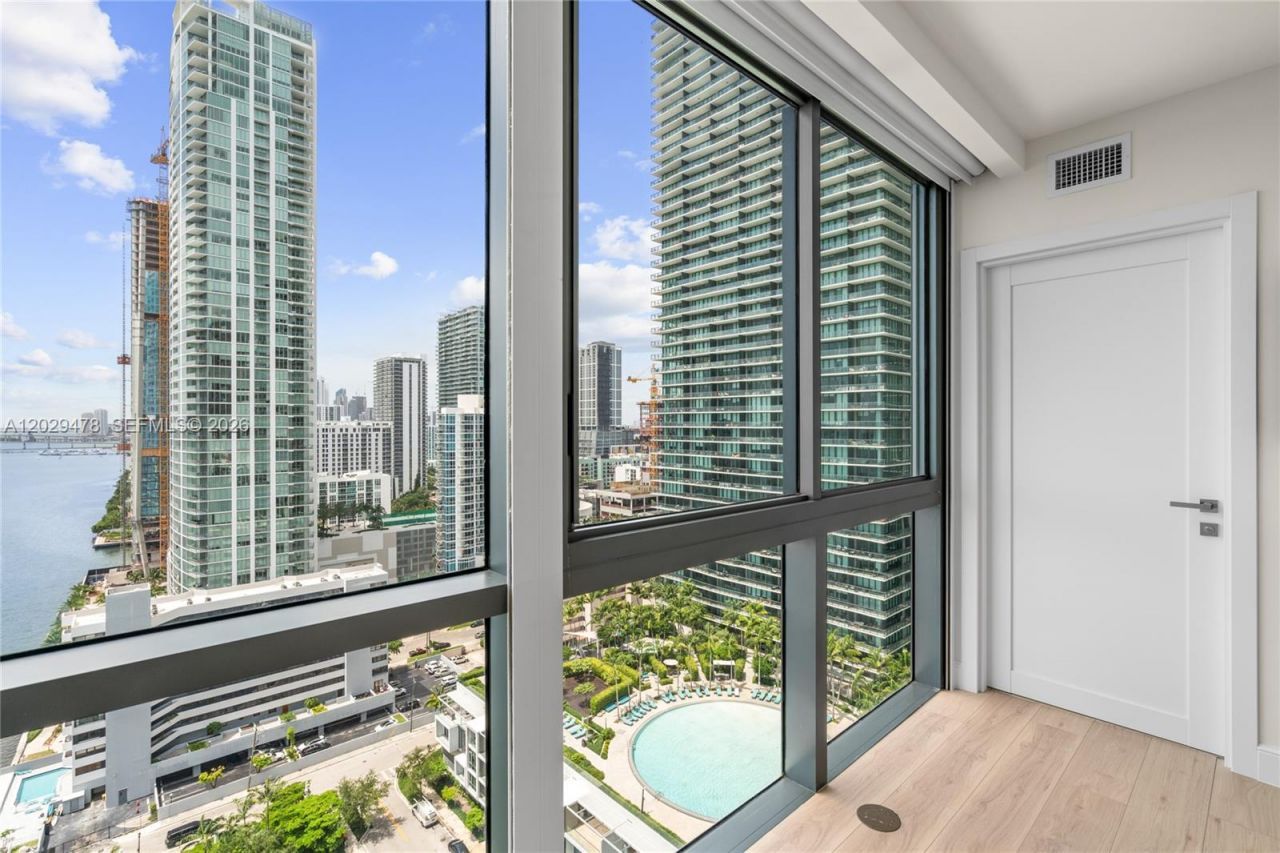 3131 NE 7th Ave, Unit 2101, Miami, FL 33137 Photo