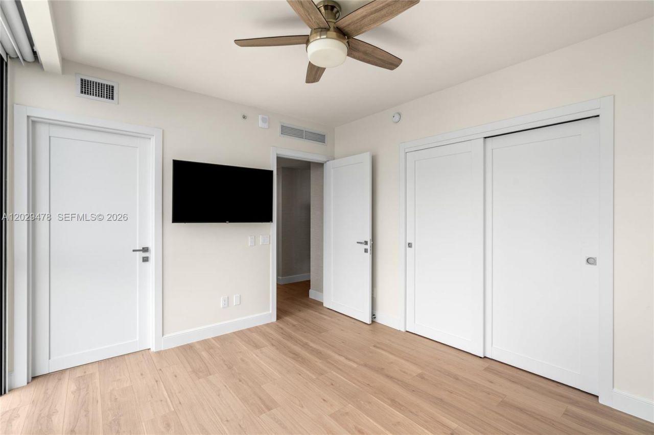 3131 NE 7th Ave, Unit 2101, Miami, FL 33137 Photo
