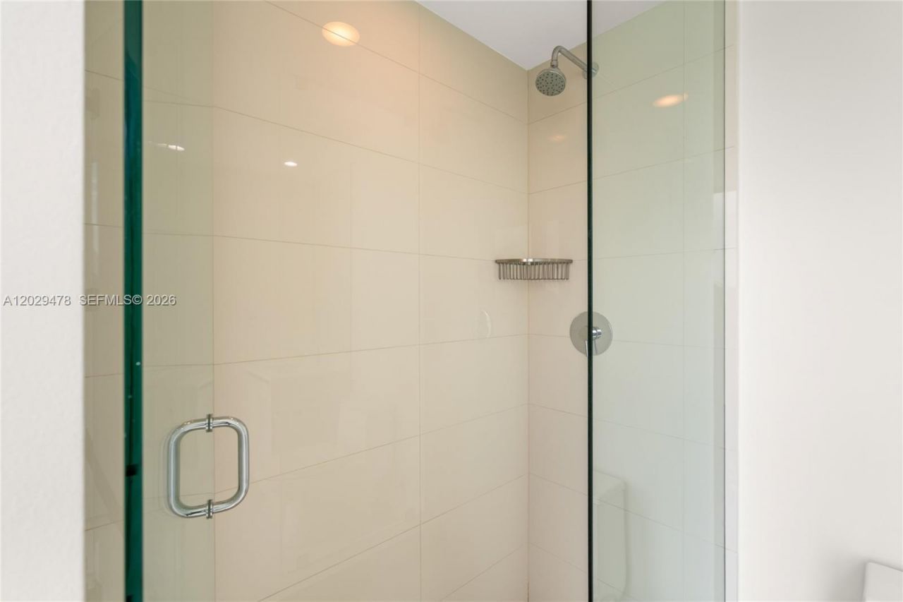 3131 NE 7th Ave, Unit 2101, Miami, FL 33137 Photo