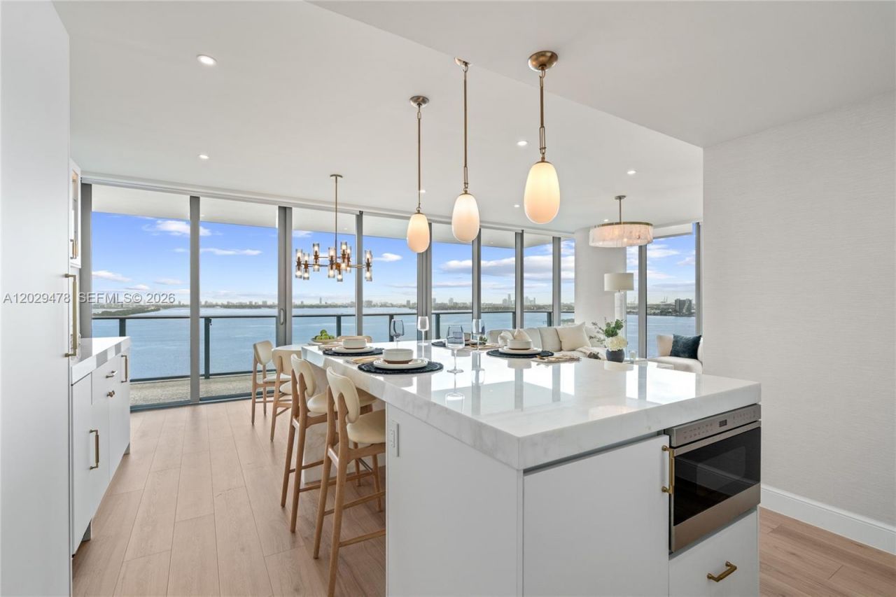3131 NE 7th Ave, Unit 2101, Miami, FL 33137 Photo