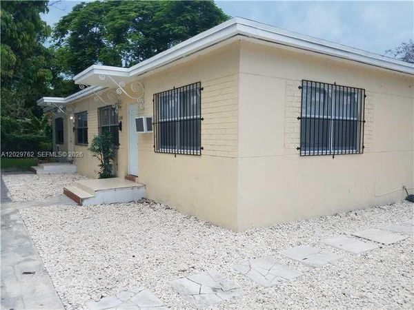 3240 NW 10th Ave , Miami, FL 33127