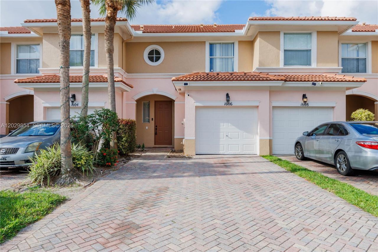1606 Seminole Palms Dr, Greenacres, FL 33463 Photo