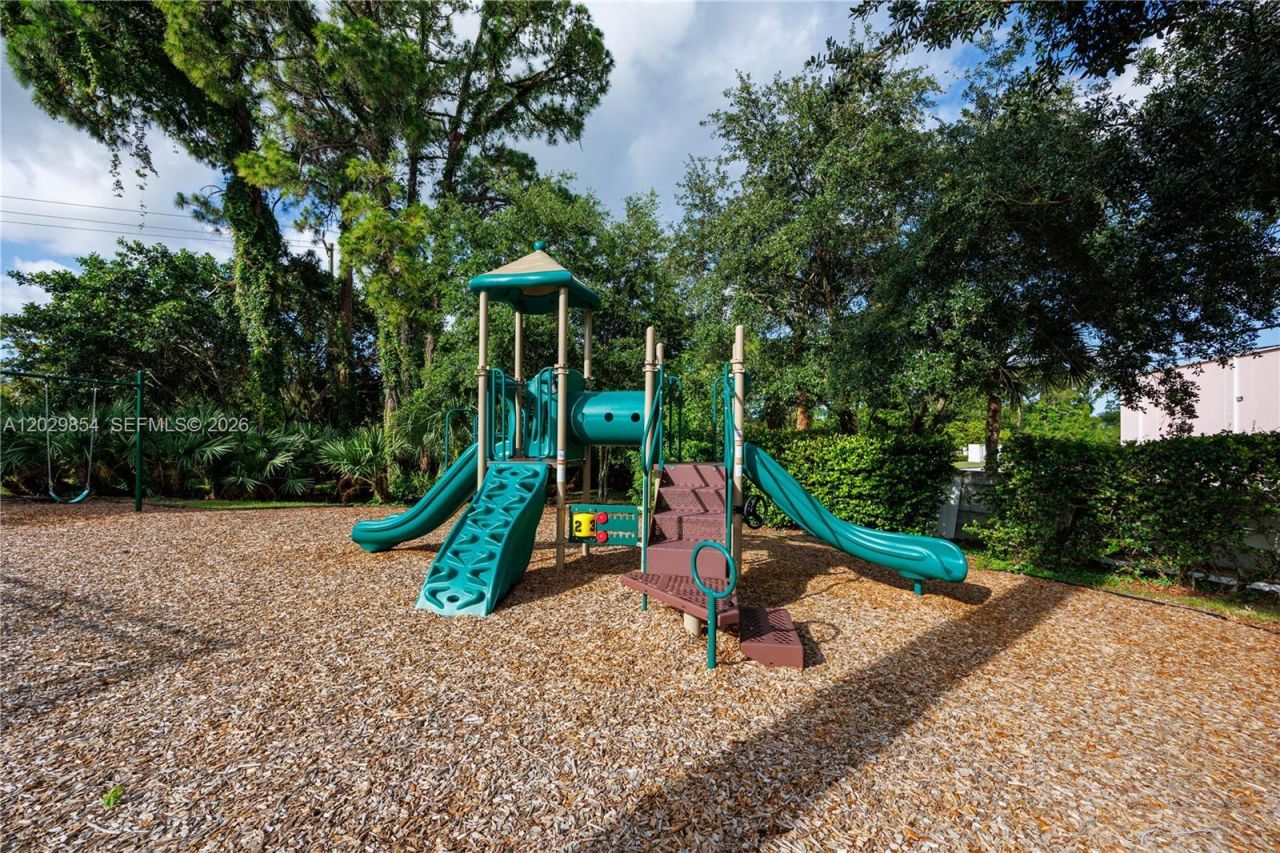 1606 Seminole Palms Dr, Greenacres, FL 33463 Photo