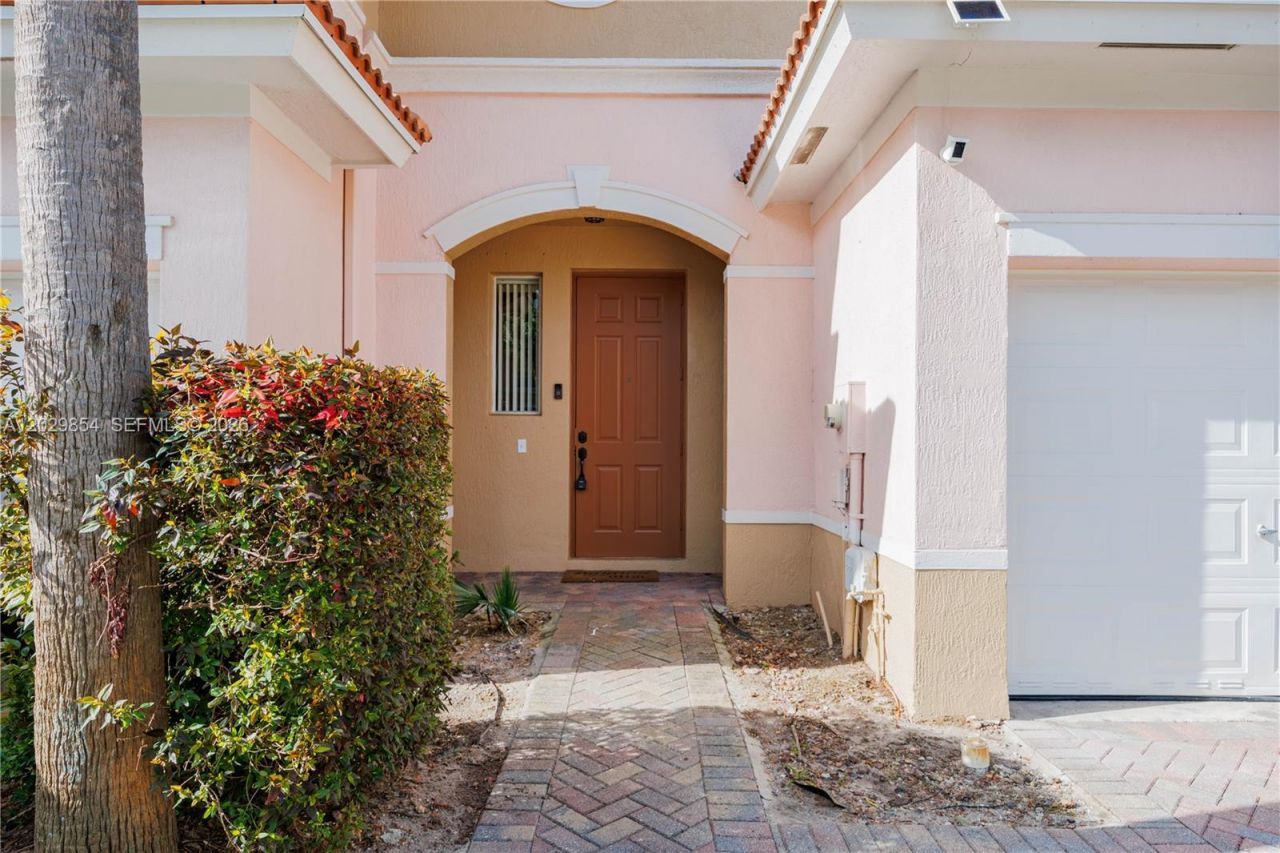 1606 Seminole Palms Dr, Greenacres, FL 33463 Photo