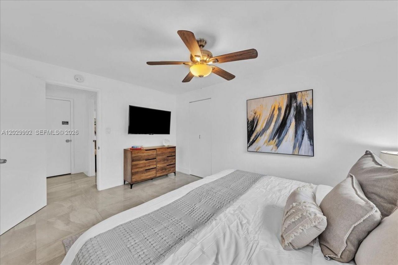 813 NE 17th St , Fort Lauderdale, FL 33305 Photo