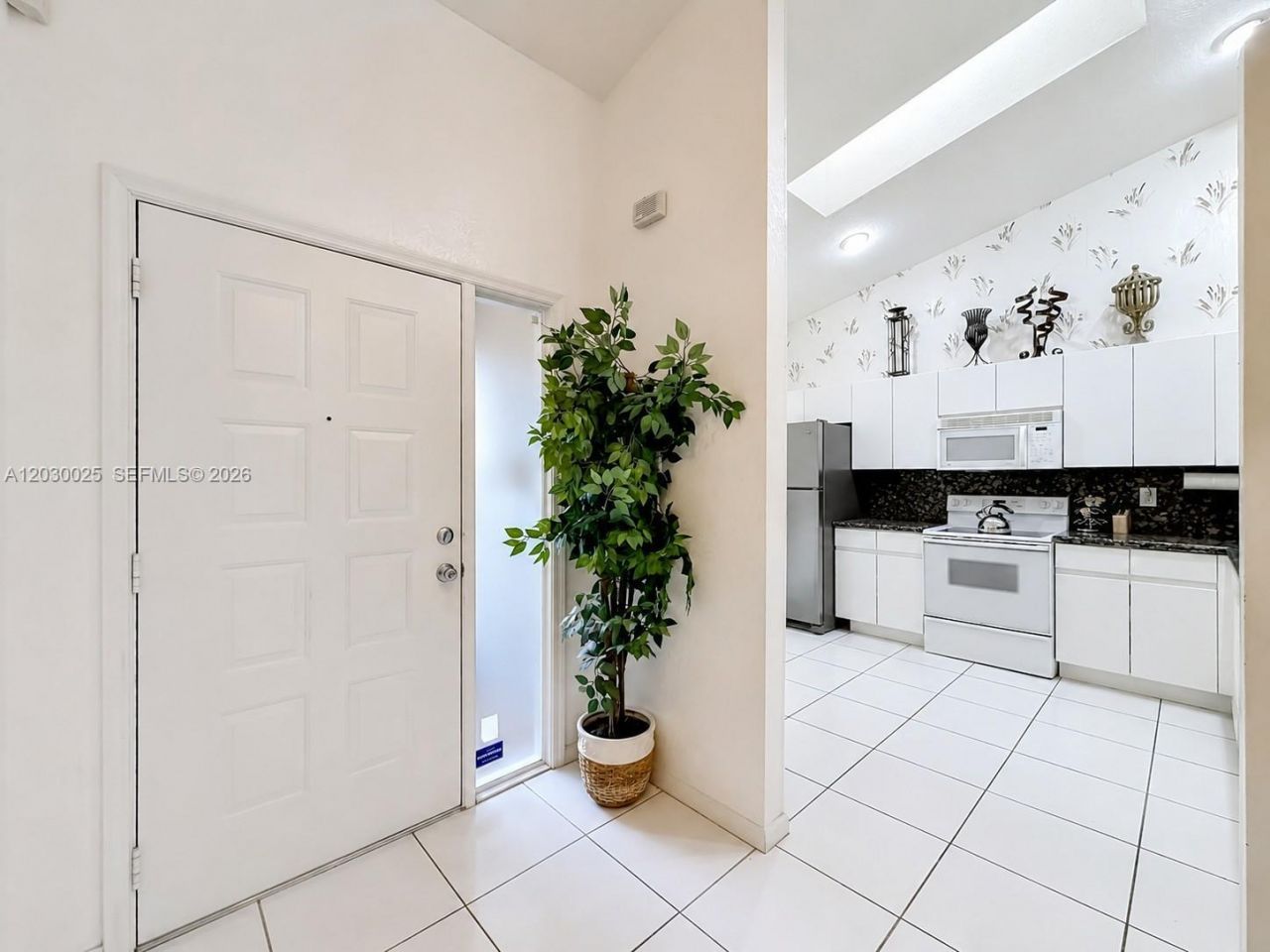 5591 Royal Lake Cir, Boynton Beach, FL 33437 Photo