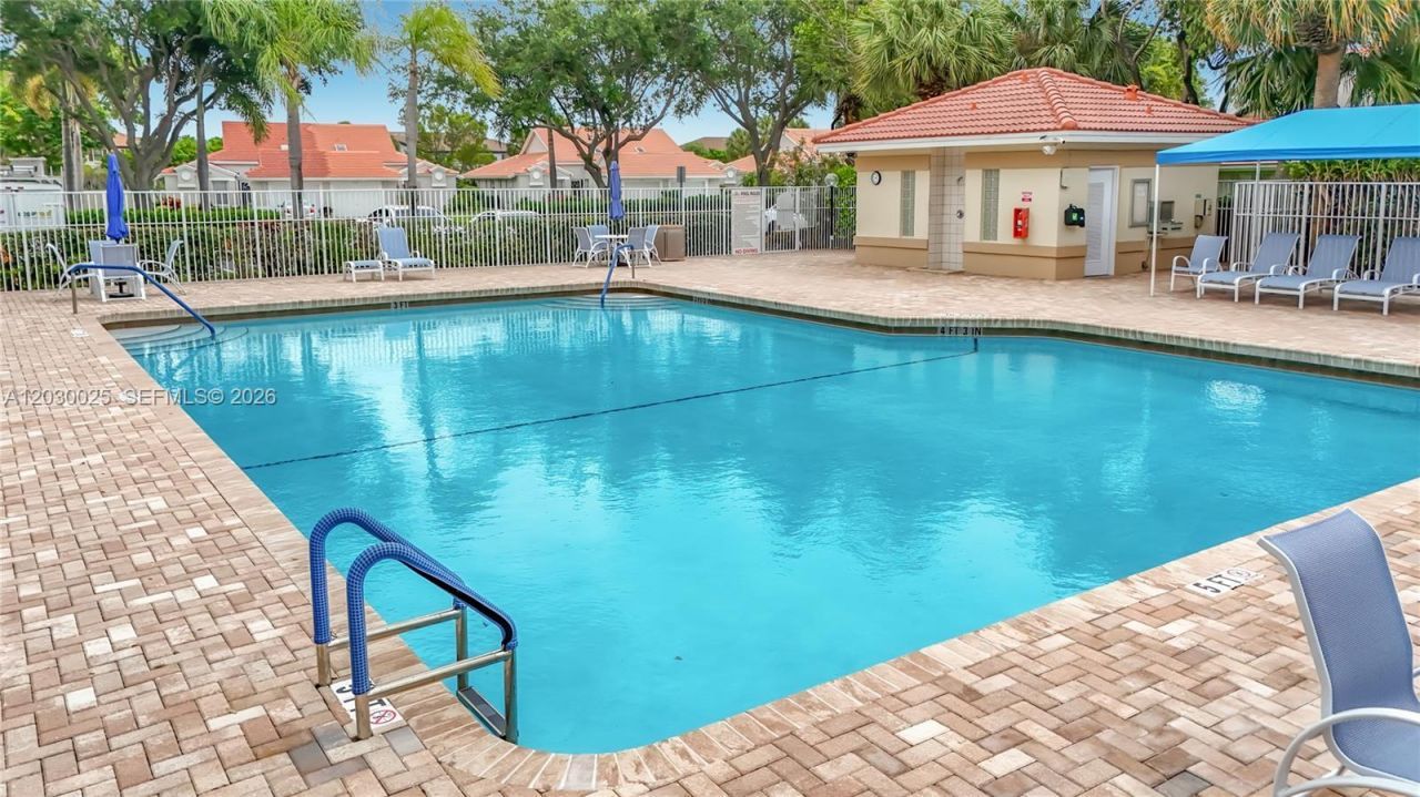5591 Royal Lake Cir, Boynton Beach, FL 33437 Photo