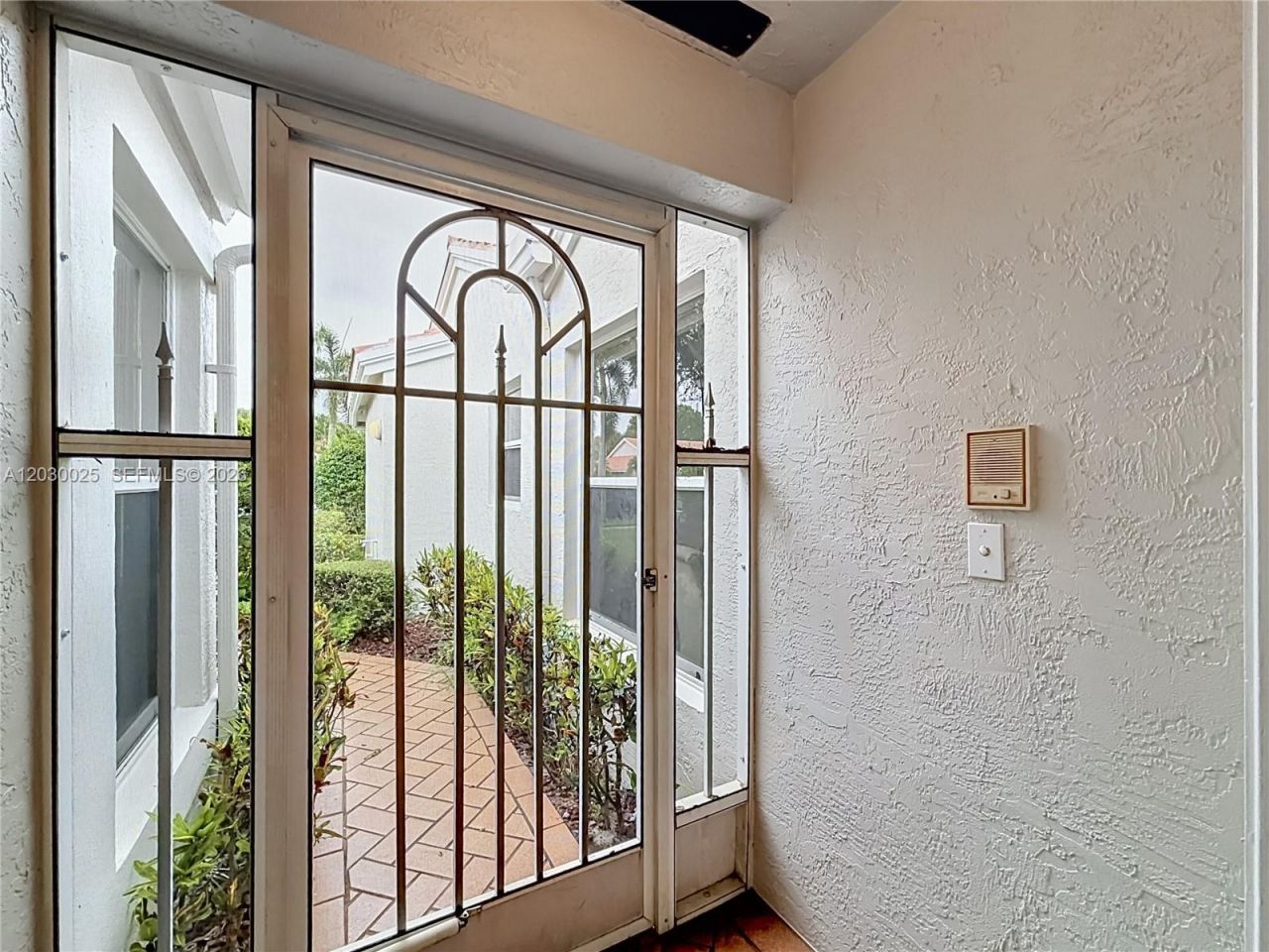 5591 Royal Lake Cir, Boynton Beach, FL 33437 Photo