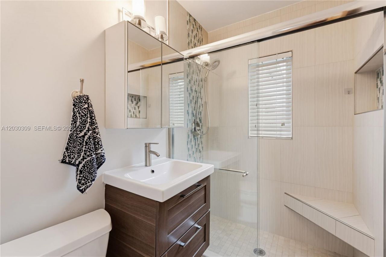 5785 SW 46th Ter , Miami, FL 33155 Photo