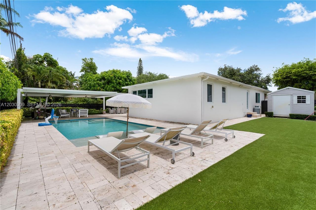 5785 SW 46th Ter , Miami, FL 33155 Photo