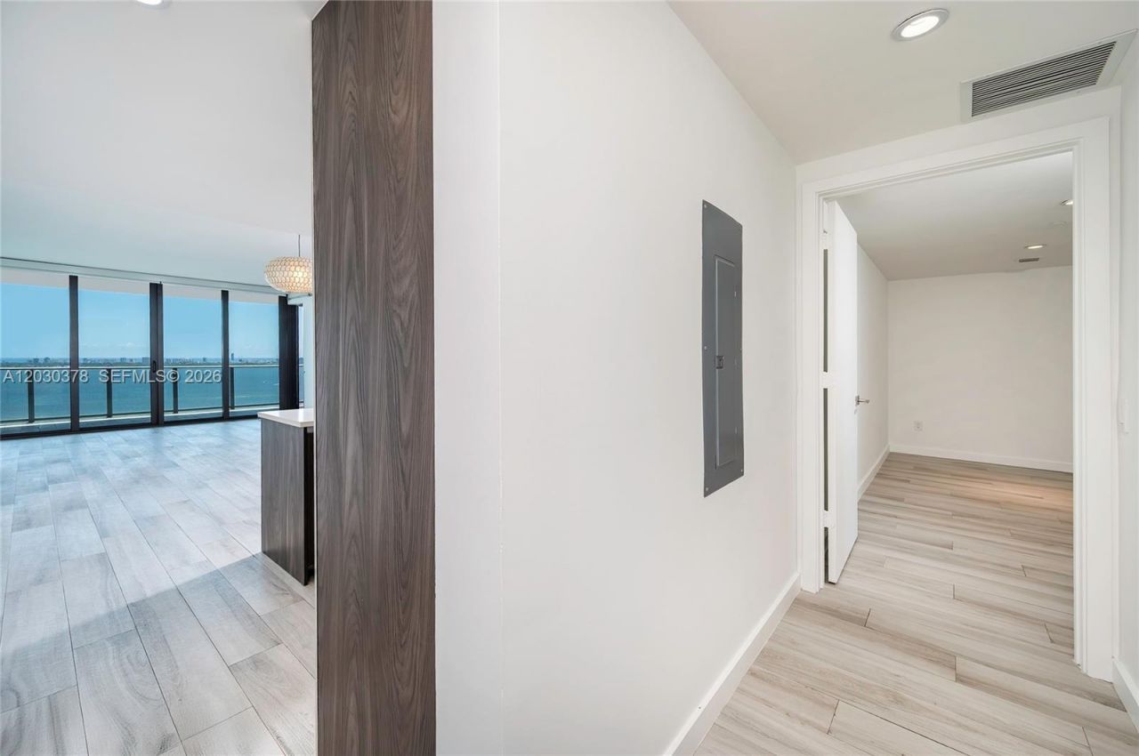 3131 NE 7th Ave , Unit 3104, Miami, FL 33137 Photo