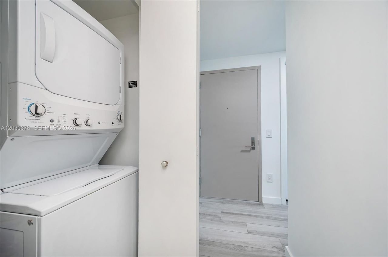 3131 NE 7th Ave , Unit 3104, Miami, FL 33137 Photo