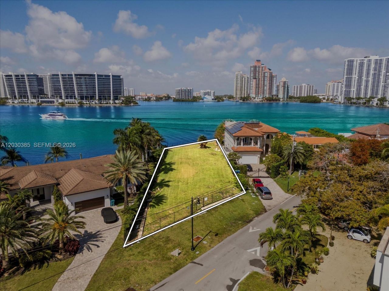 18800 N Bay Rd , Sunny Isles Beach, FL 33160 Photo
