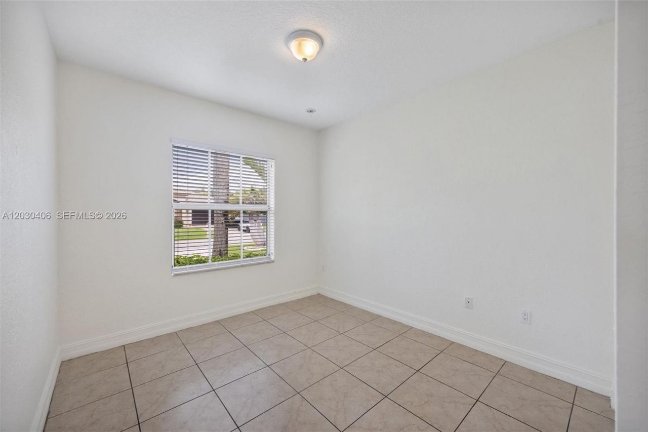 28105 SW 166th Ct , Homestead, FL 33033 Photo