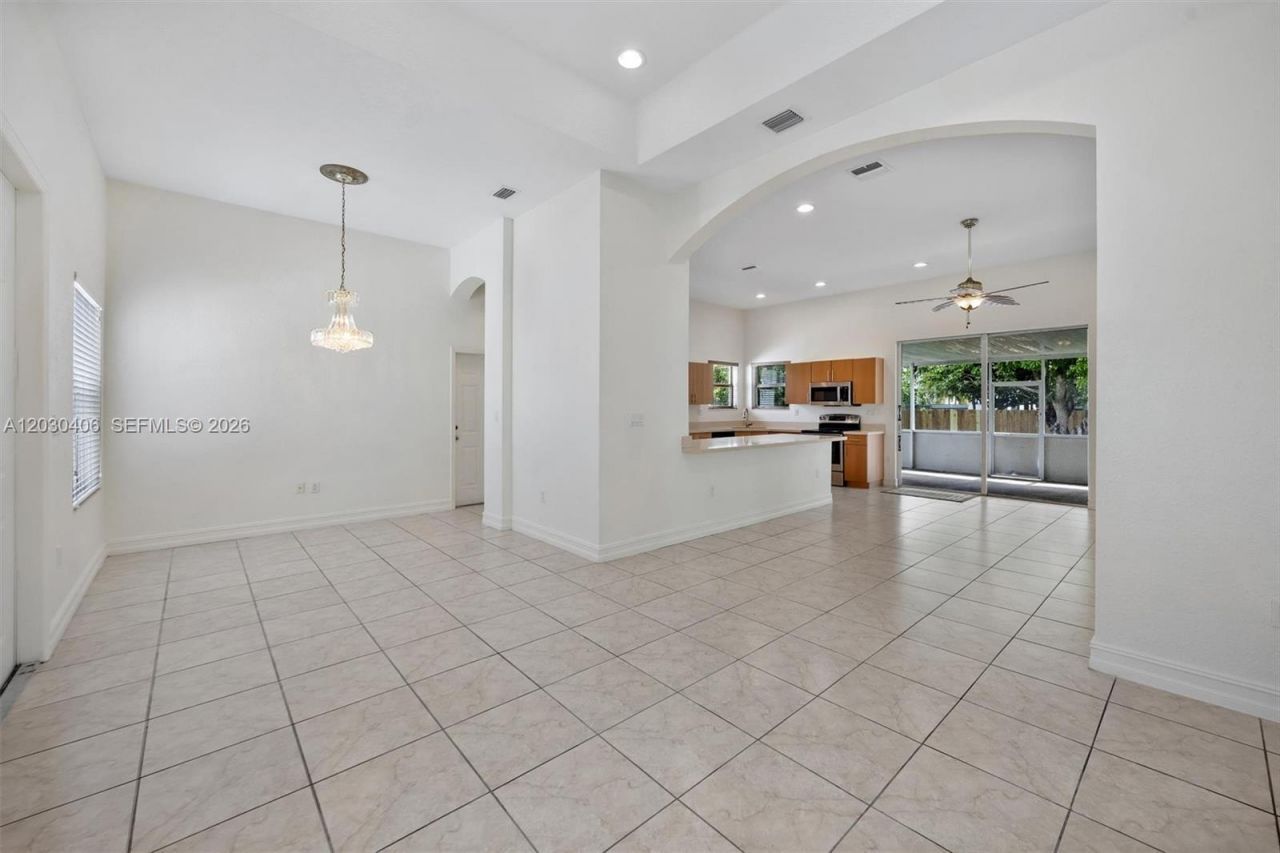 28105 SW 166th Ct , Homestead, FL 33033 Photo
