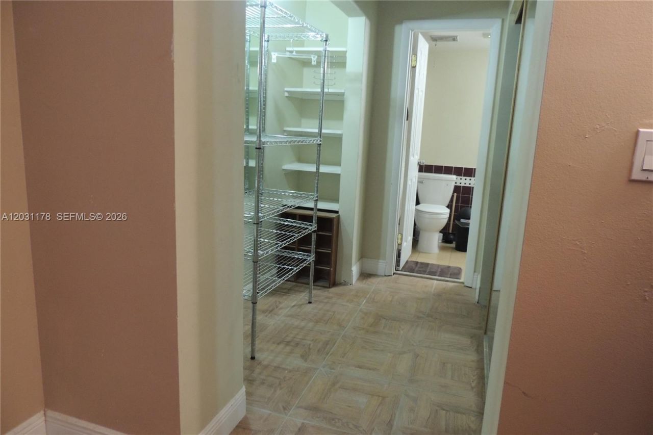 4880 NW 22nd St, Unit 107, Lauderhill, FL 33313 Photo