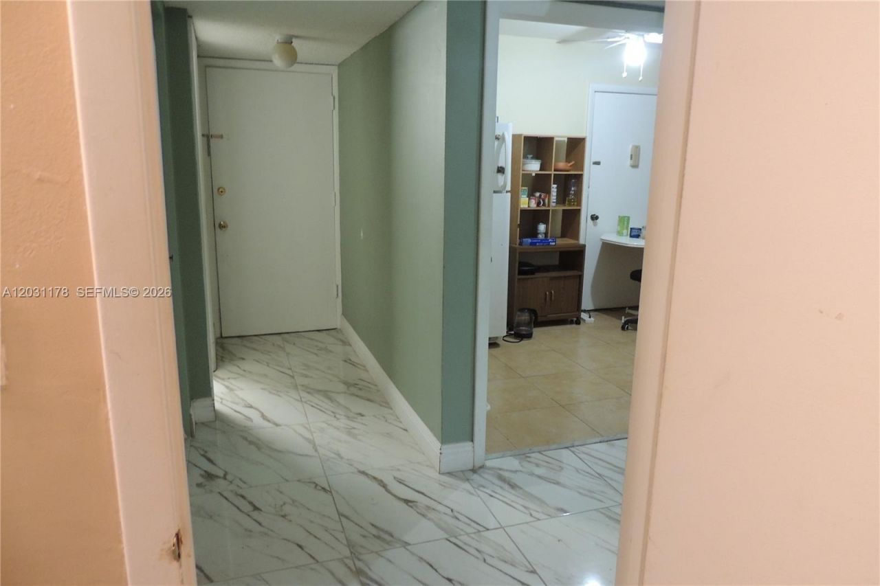 4880 NW 22nd St, Unit 107, Lauderhill, FL 33313 Photo