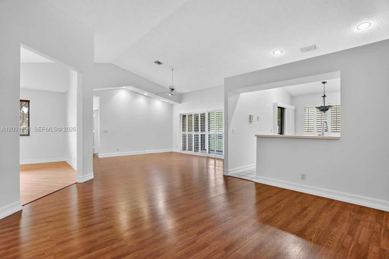 7525 NW 61st Ter , Unit 1603, Parkland, FL 33067 Photo