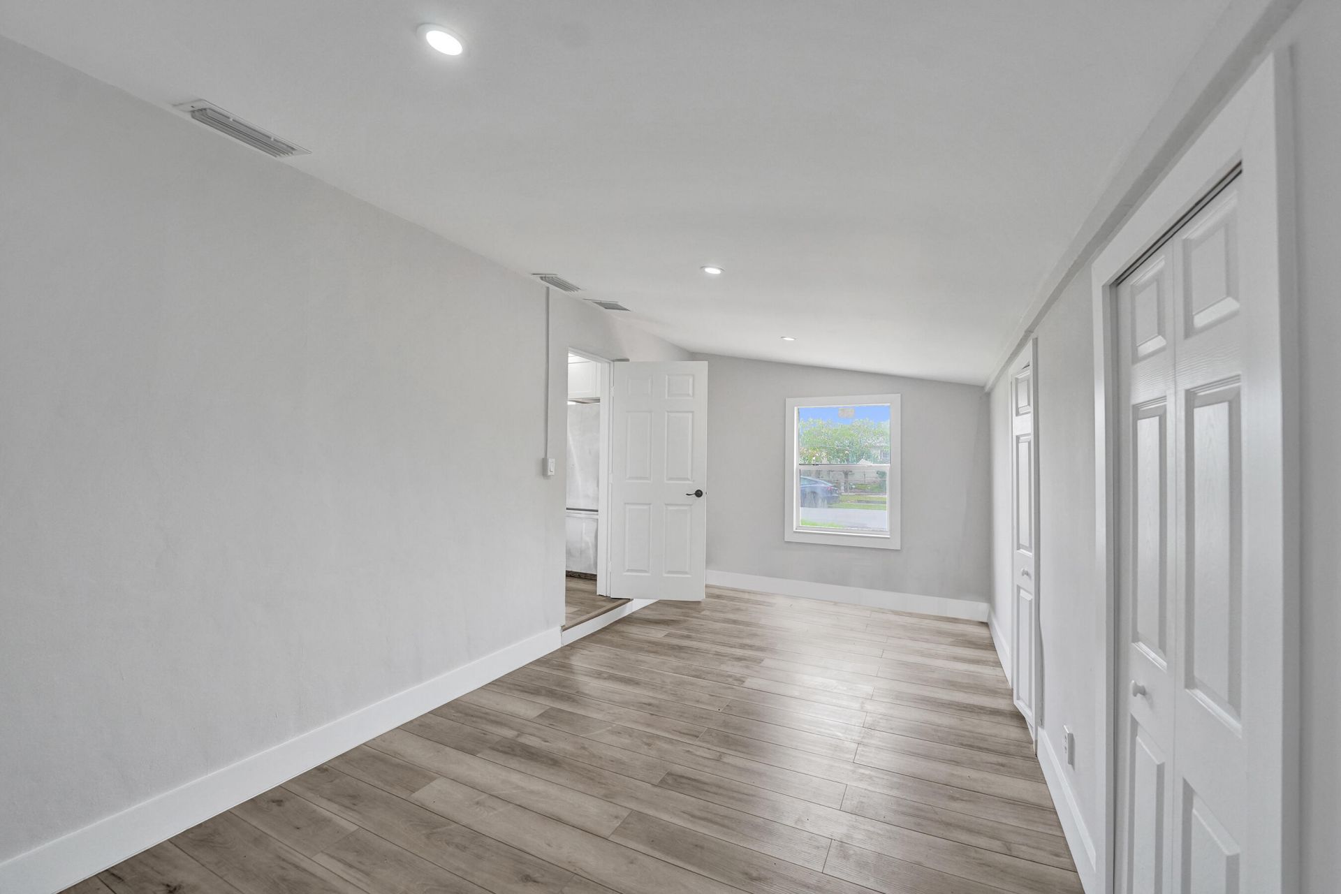 5601 SW 36th Court, Davie, FL 33314 Photo