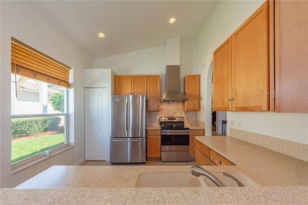 6112 Santa Margarito Drive, Fort Pierce, FL 34951 Photo