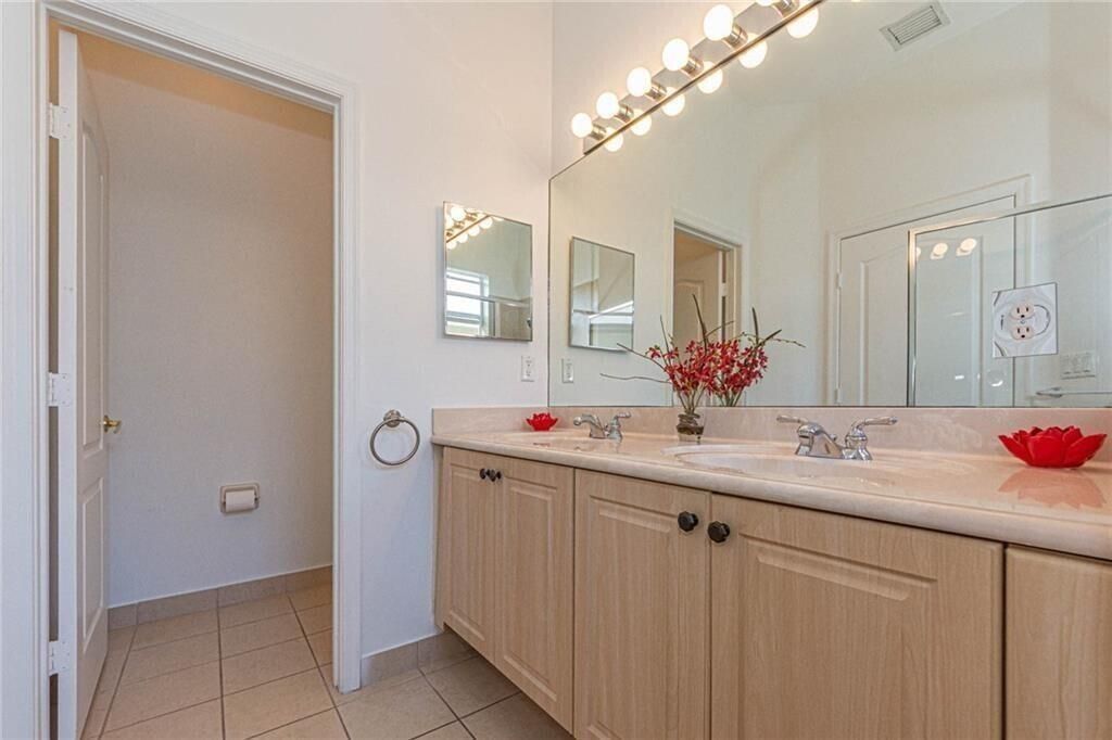 6112 Santa Margarito Drive, Fort Pierce, FL 34951 Photo