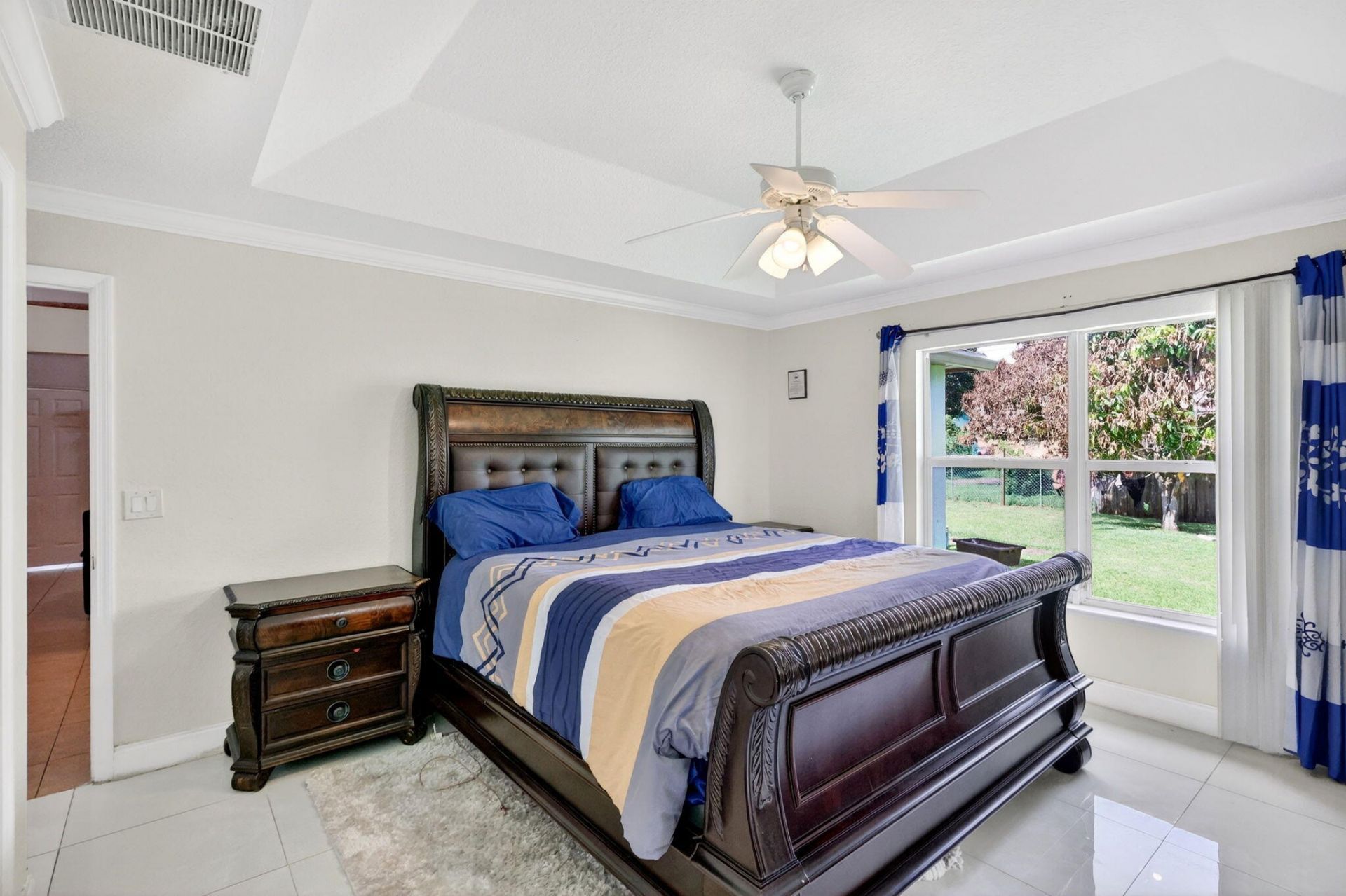 372 NW Hogan Street, Port Saint Lucie, FL 34983 Photo