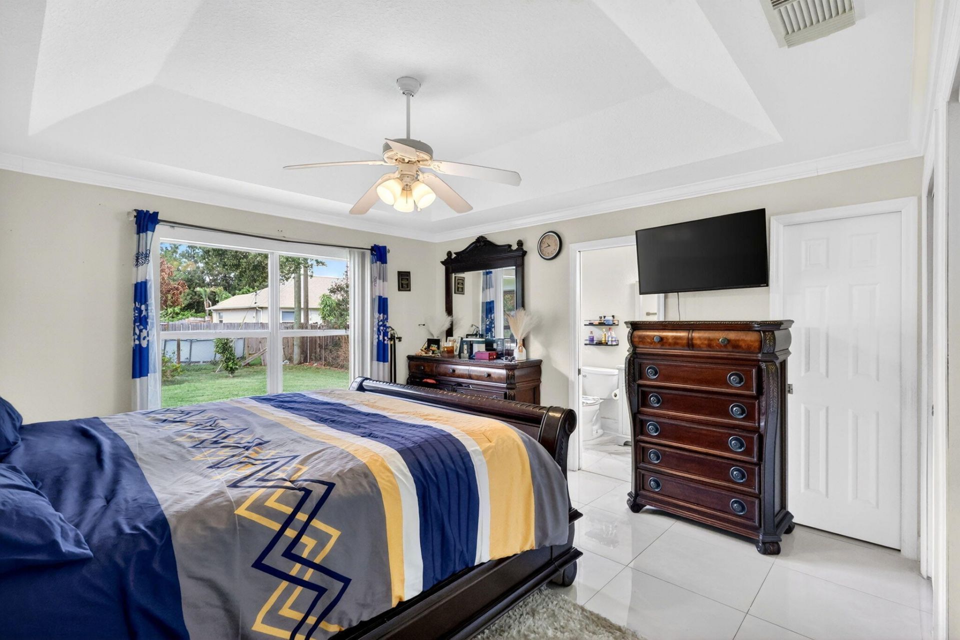 372 NW Hogan Street, Port Saint Lucie, FL 34983 Photo