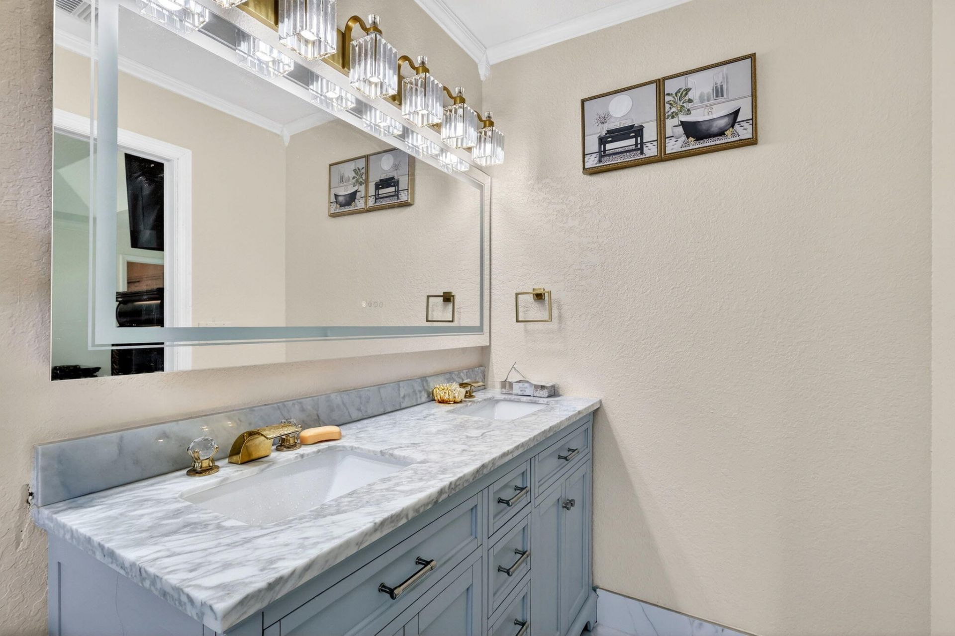 372 NW Hogan Street, Port Saint Lucie, FL 34983 Photo