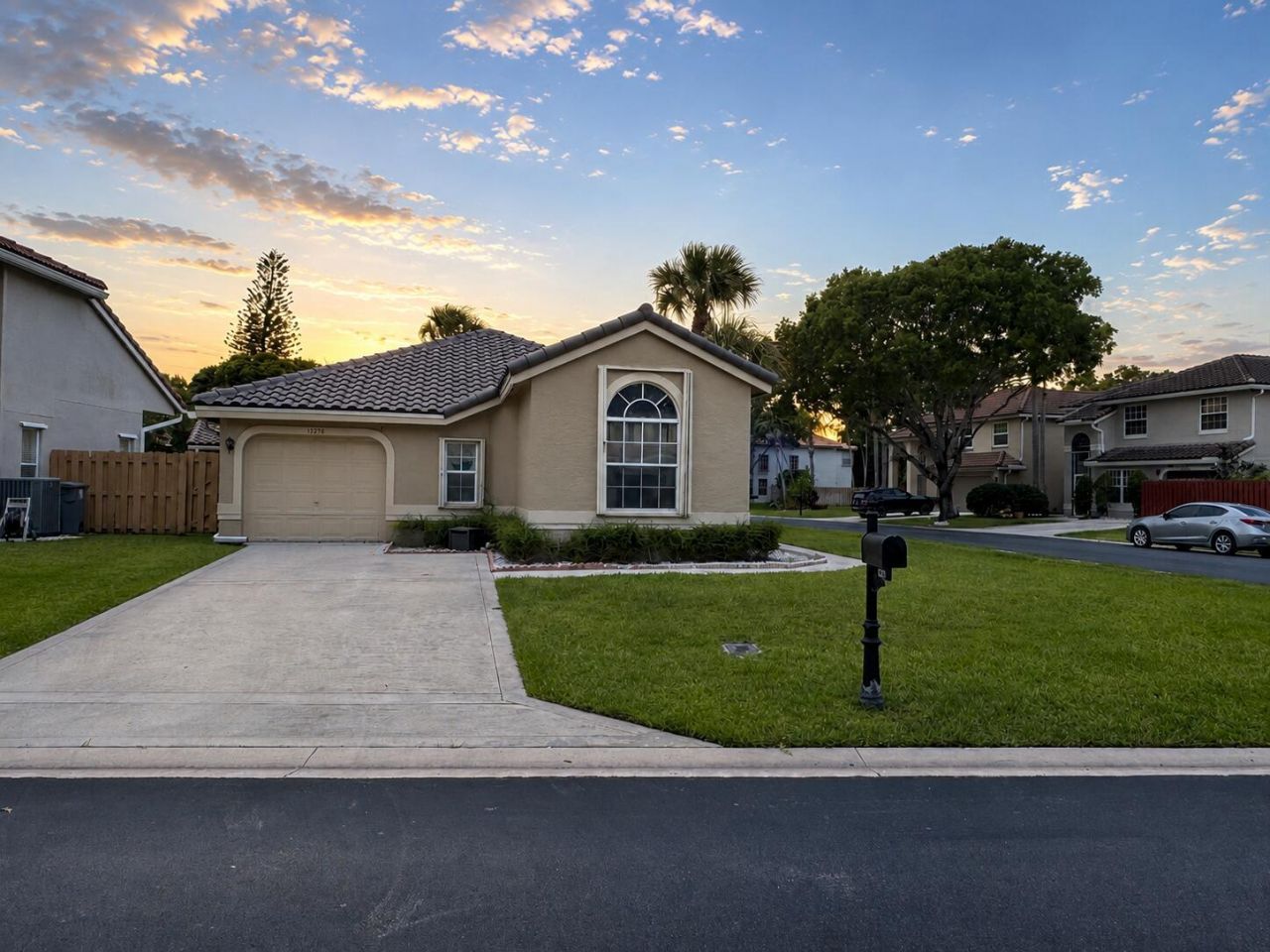 10278 Serene Meadow Drive N, Boca Raton, FL 33428 Photo