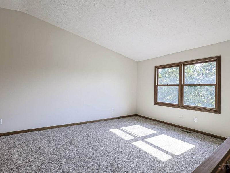 2708 Bradford Drive, Middletown, OH 45044 Photo 9