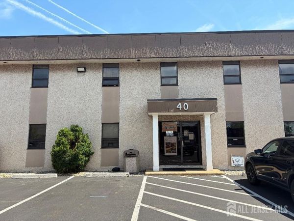 40 Brunswick Avenue, Edison, NJ 08817