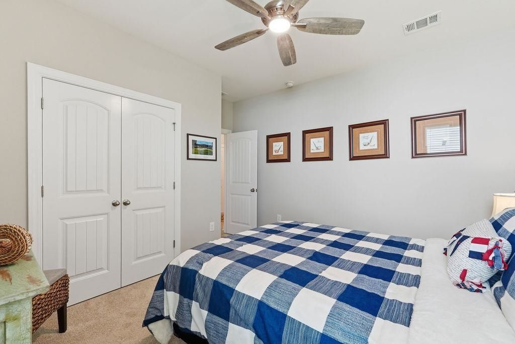 5015 Vinesia Dr.  Photo 11