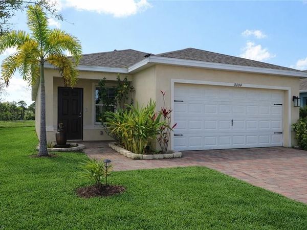 8804 Swell Brooks CT , NORTH FORT MYERS, FL 33917