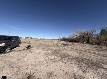 8645 Karen Street, Silver Springs, NV 89429 Photo