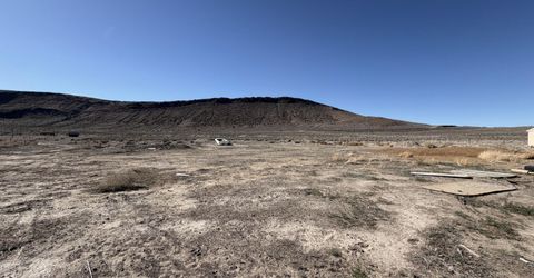 8645 Karen Street, Silver Springs, NV 89429 Photo