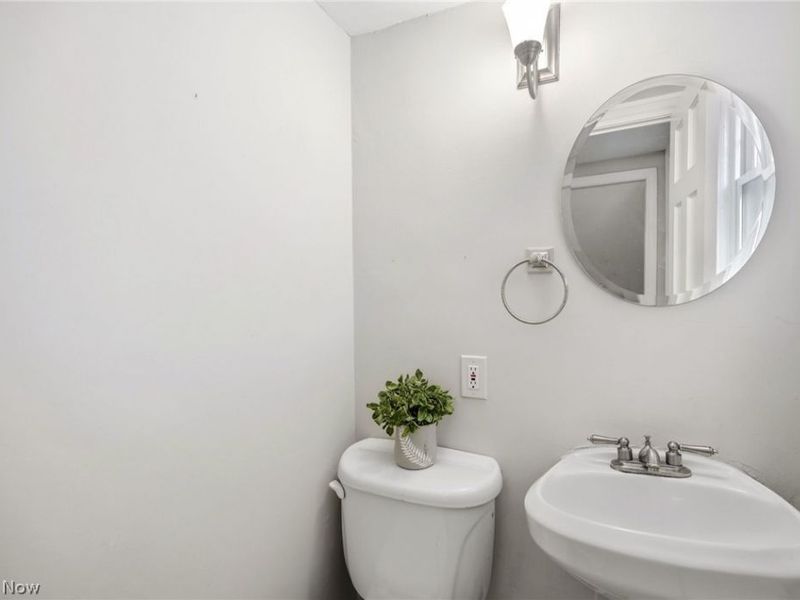 3889 Grenville Road, University Heights, OH 44118 Photo 15