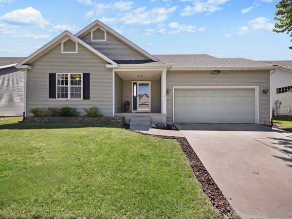 909 Tony Drive, Madison, WI 53704