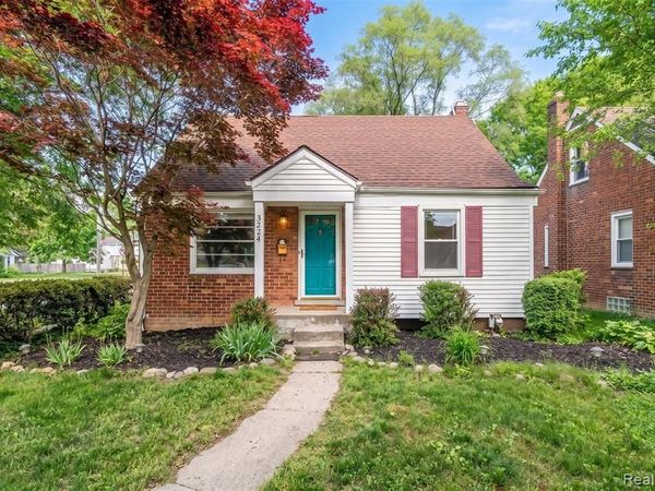 3224 N Altadena Avenue , Royal Oak, MI 48073