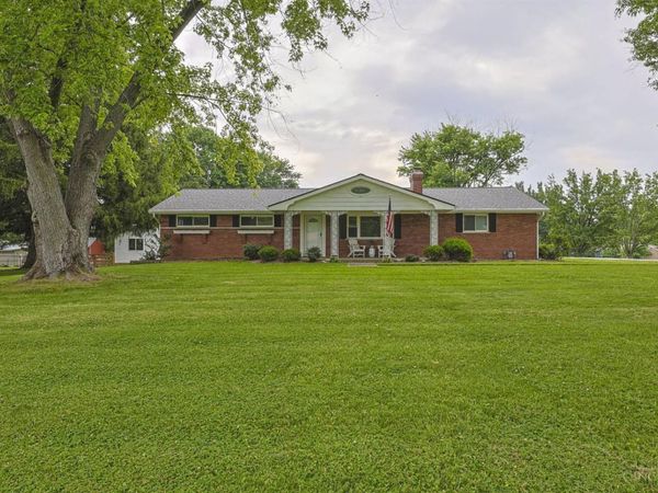 839 Wards Corner Road, Miami Twp, OH 45140