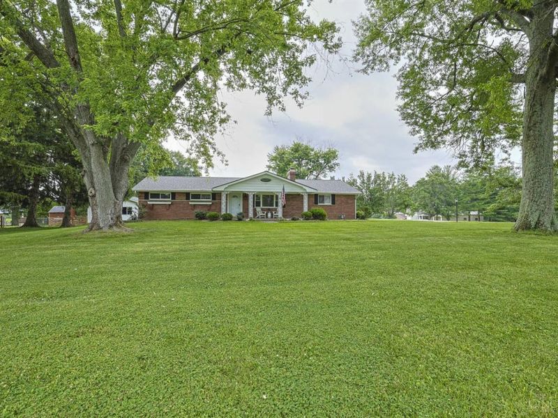 839 Wards Corner Road, Miami Twp, OH 45140 Photo 3