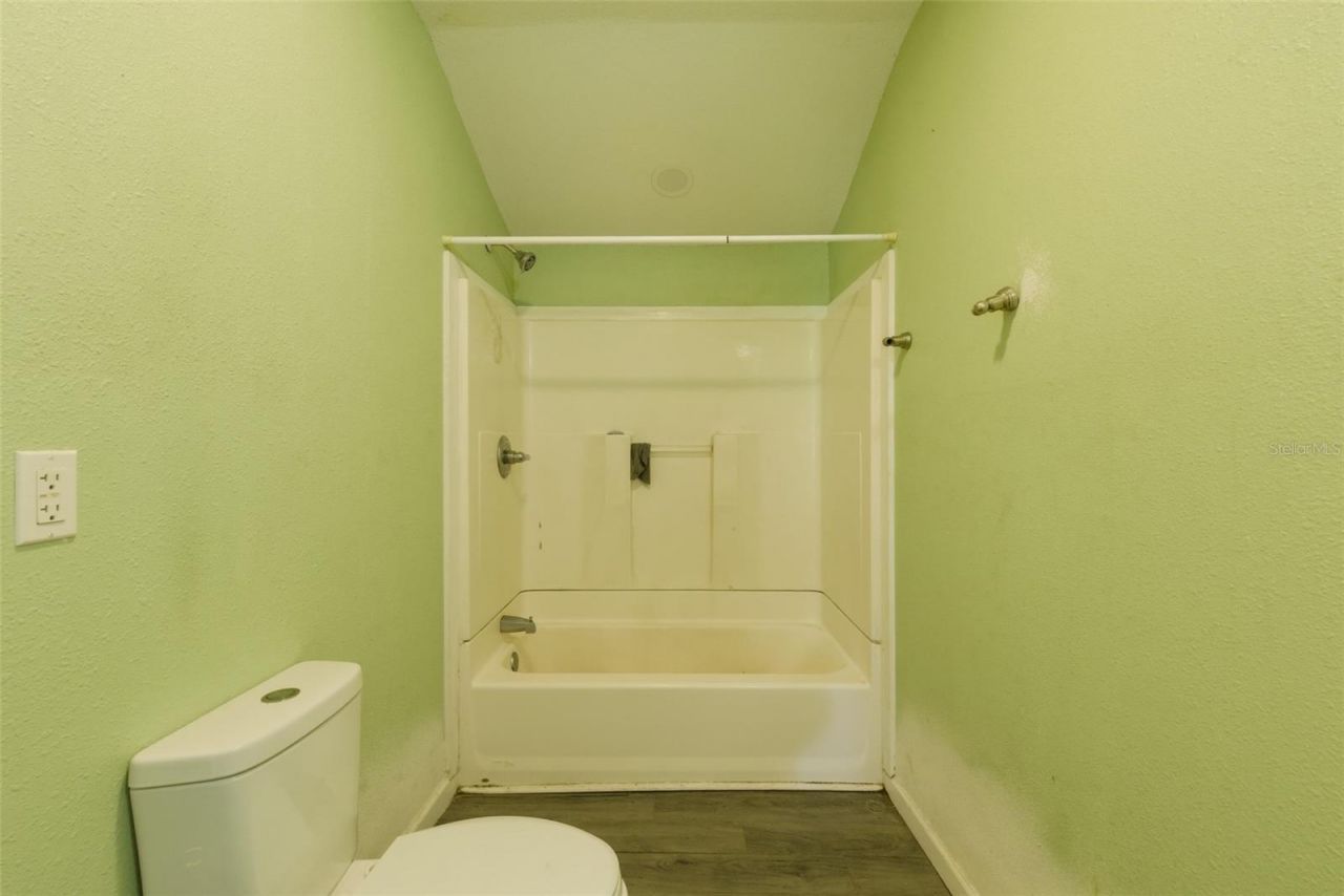 5205 E 11th Street , Panama City, FL 32404 Photo