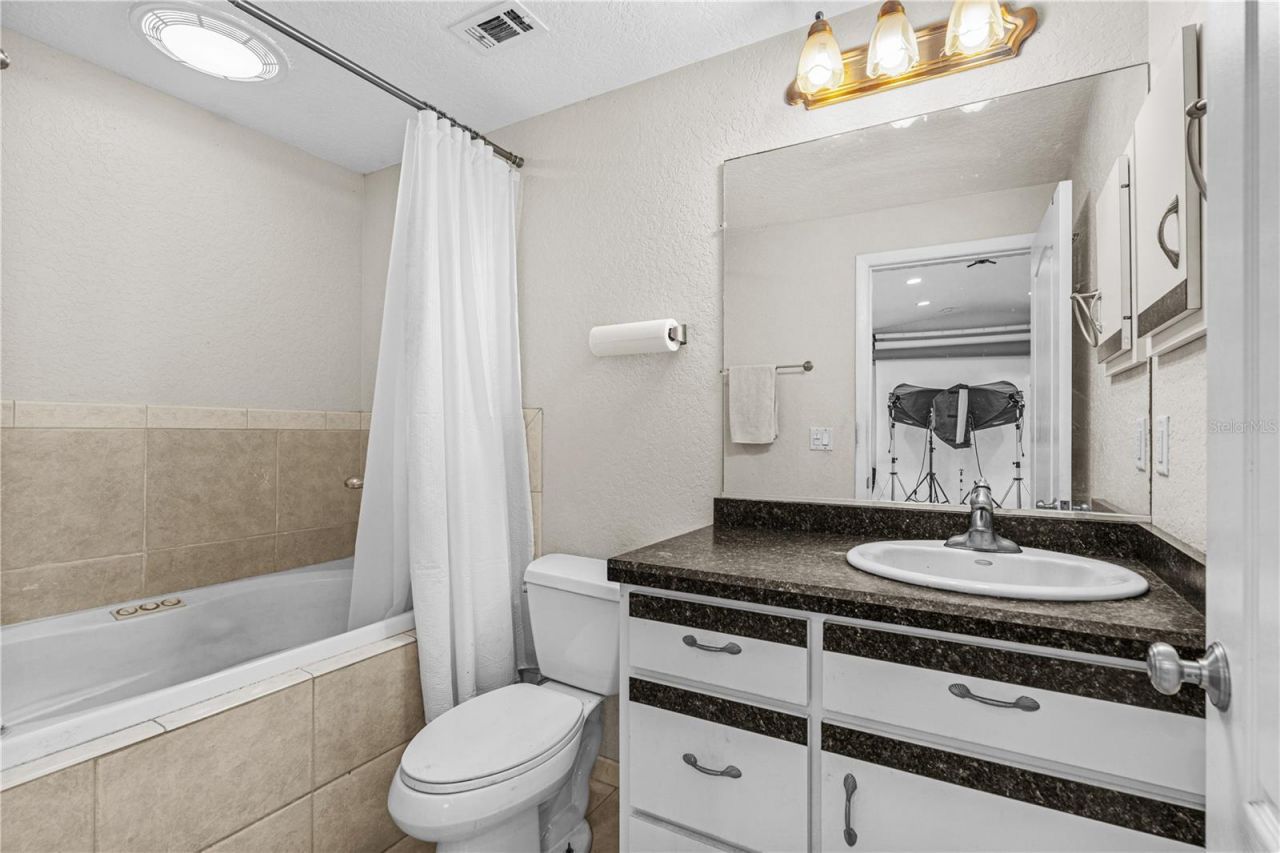 1945 Fern Palm Drive , Edgewater, FL 32141 Photo