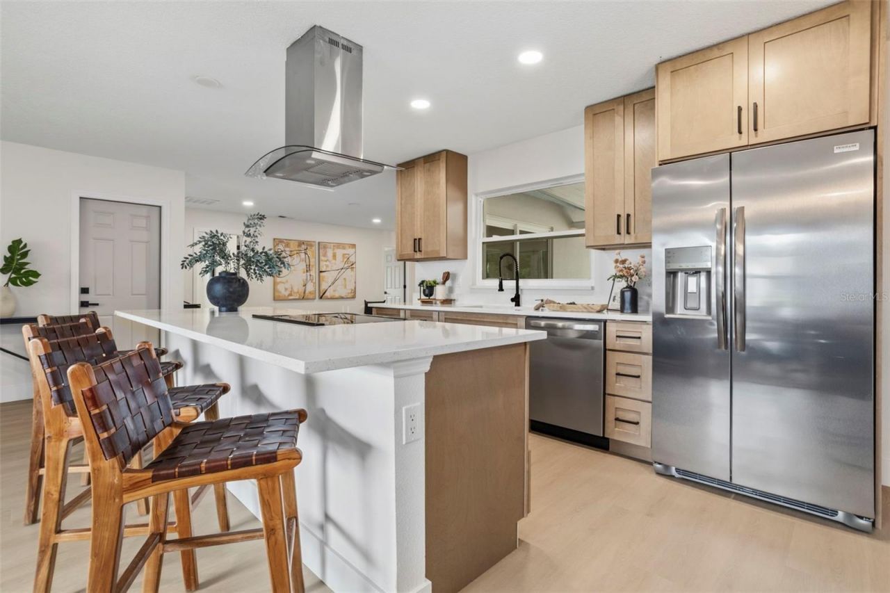 305 Robin Hill Drive , Altamonte Springs, FL 32701 Photo