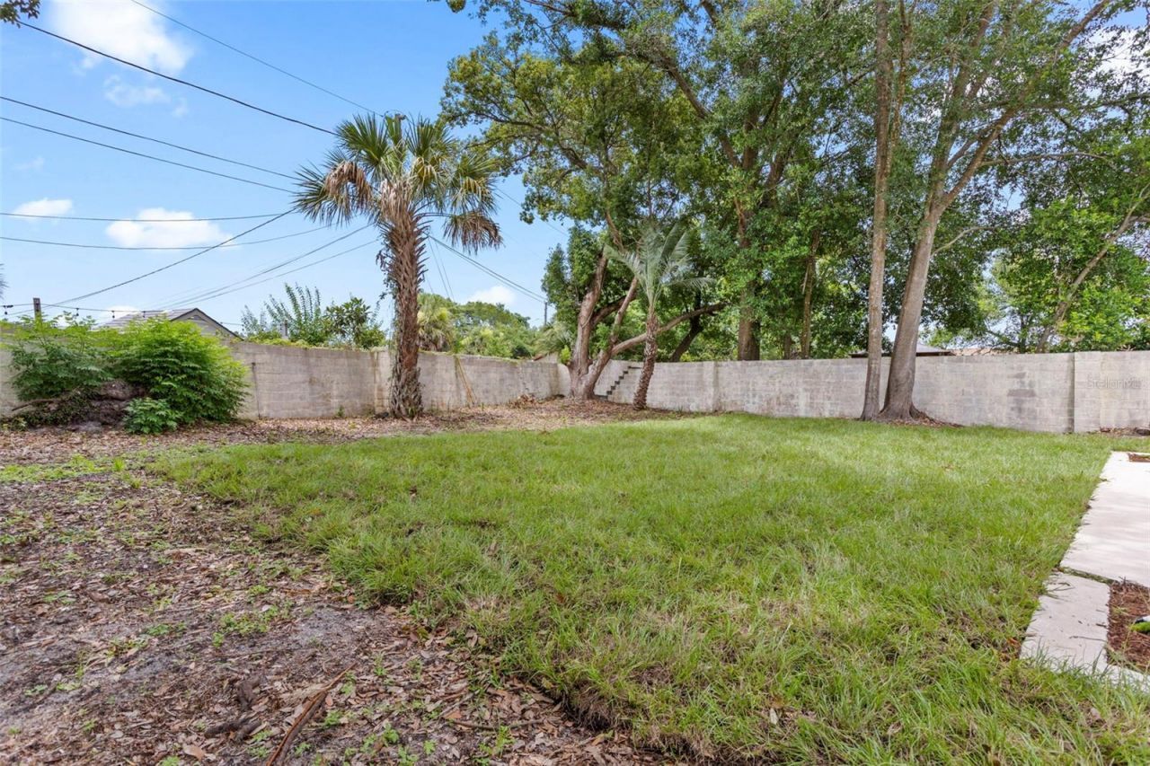 305 Robin Hill Drive , Altamonte Springs, FL 32701 Photo