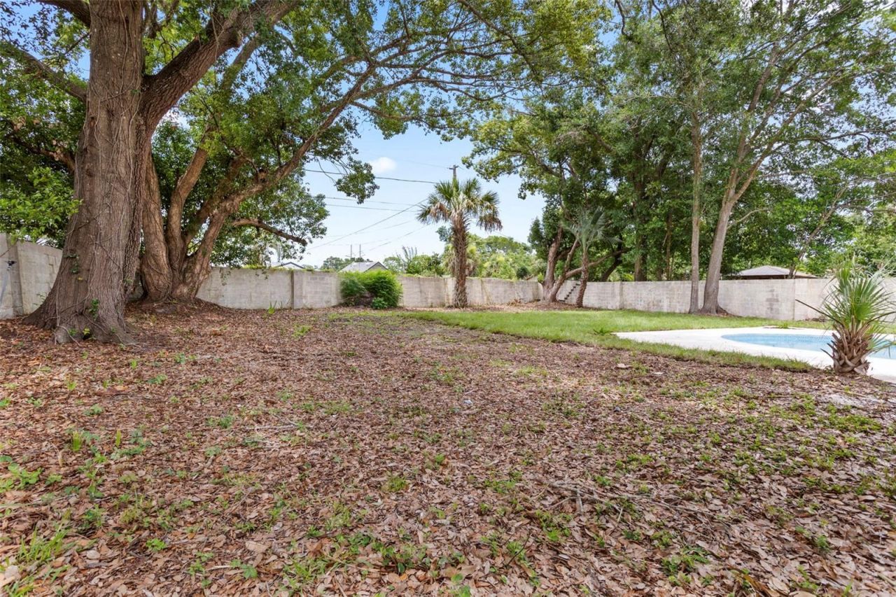 305 Robin Hill Drive , Altamonte Springs, FL 32701 Photo