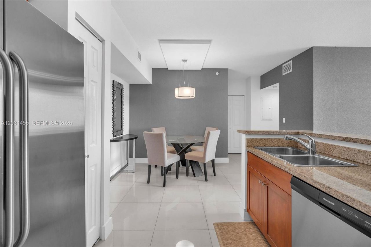 1723 SW 2nd Ave , Unit 1001, Miami, FL 33129 Photo