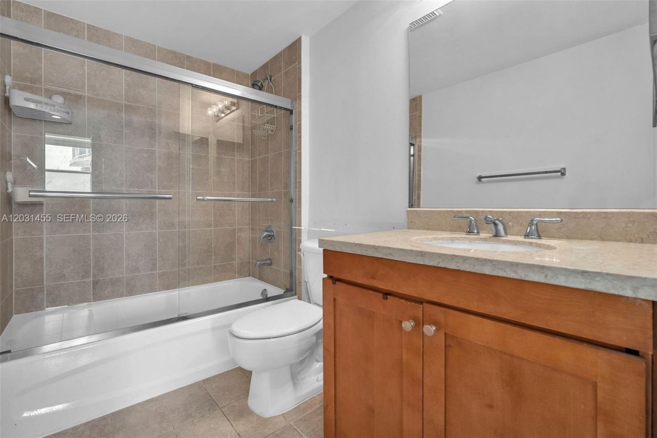 1723 SW 2nd Ave , Unit 1001, Miami, FL 33129 Photo