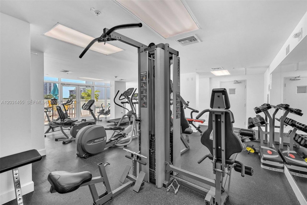 1723 SW 2nd Ave , Unit 1001, Miami, FL 33129 Photo